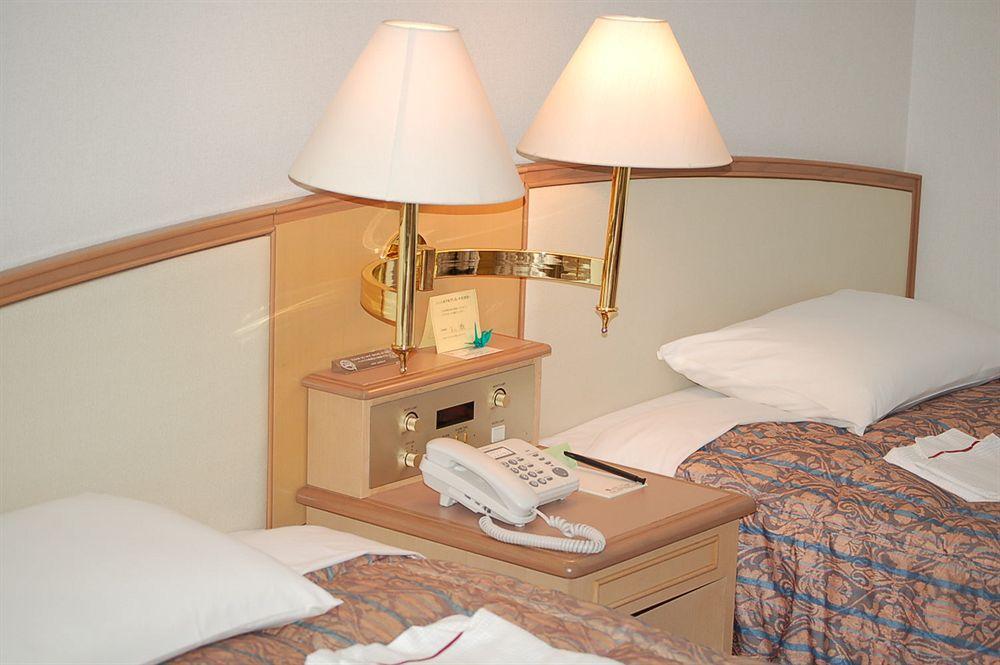 Sunwest Hotel Σασέμπο Εξωτερικό φωτογραφία