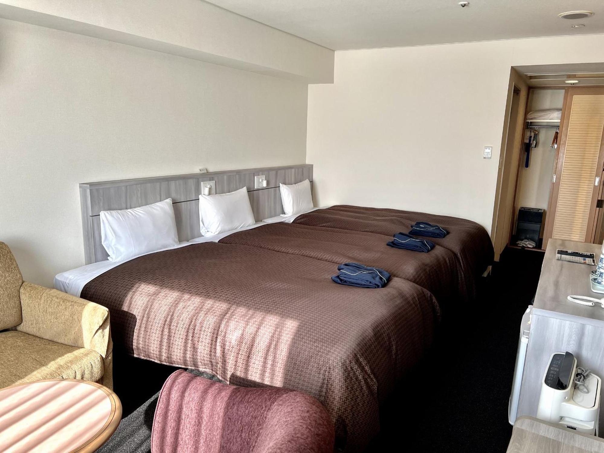 Sunwest Hotel Σασέμπο Εξωτερικό φωτογραφία