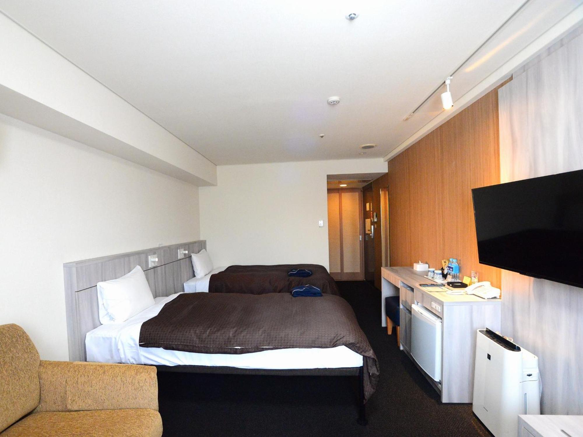 Sunwest Hotel Σασέμπο Εξωτερικό φωτογραφία
